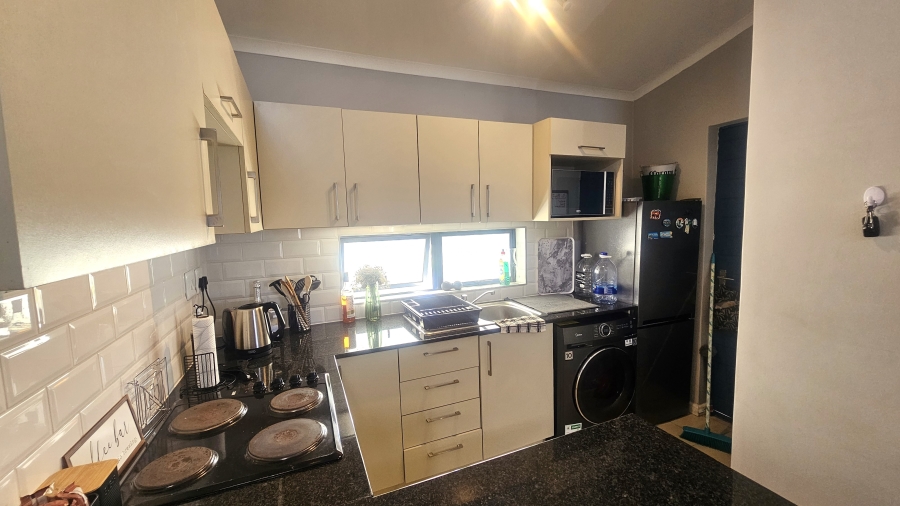 2 Bedroom Property for Sale in Parsonsvlei Eastern Cape